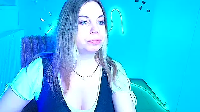 Amanda Swannn online show from 02-24-26, 06:44