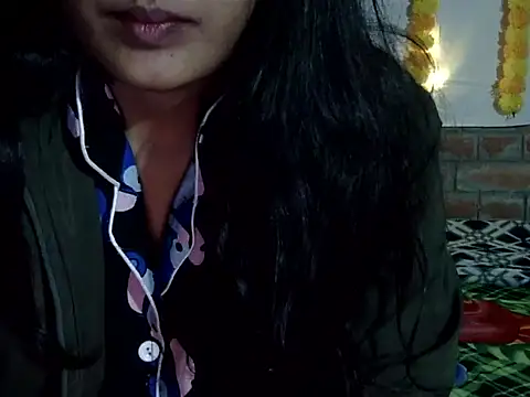 Hot Princess2000 online show from 12-17-25, 06:52