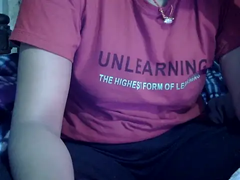 Hot Princess2000 online show from 01-13-26, 06:02