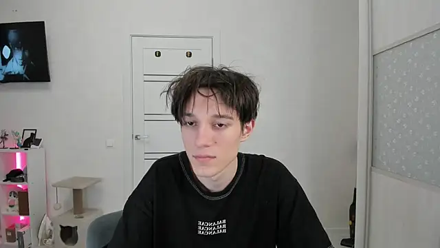 Mickleloveu online show from 12-01-25, 04:23