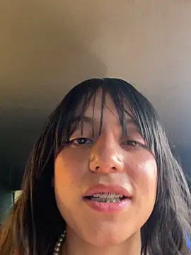 Snapshot of Mia_fiire chatting on 02-05-26, 07:18 Mia fiire online show from 02-05-26, 07:18