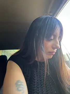 Mia fiire online show from 03-21-26, 09:07