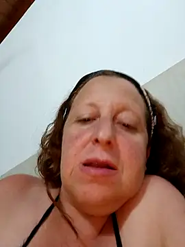 Snapshot of nikiarg chatting on 12-23-25, 05:16 nikiarg online show from 12-23-25, 05:16