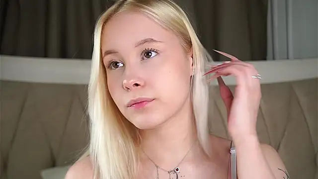 AunclreaVache online show from 02-11-26, 01:16