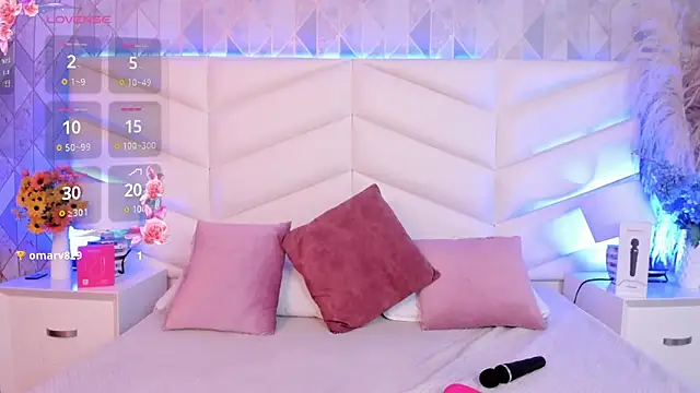 Lizzi Hotman  online show from 02-25-26, 09:35