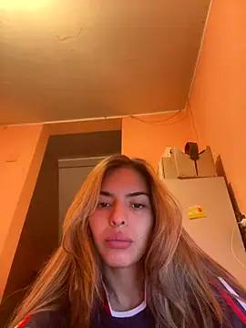 CammyyDomm online show from 12-22-25, 11:57