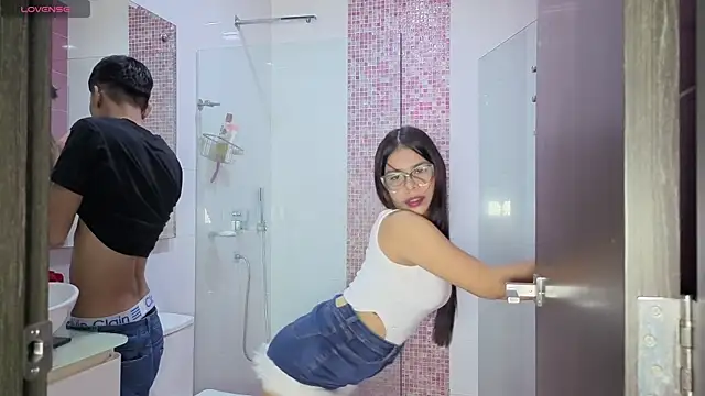 Katrina hot1 online show from 12-15-25, 12:59