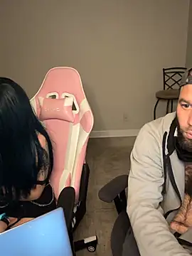 Snapshot of Wesleypiper chatting on 02-06-26, 07:23 Wesleypiper online show from 02-06-26, 07:23