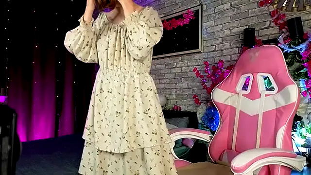 Snapshot of Mia_Mooore chatting on 12-01-25, 02:11 Mia Mooore online show from 12-01-25, 02:11