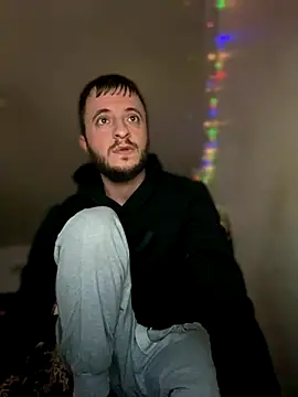 Snapshot of Grek32X chatting on 11-30-25, 06:17 Grek32X online show from 11-30-25, 06:17