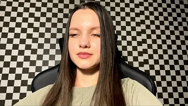 ConchitaMaestas online show from 12-19-25, 06:15