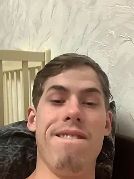 FreeRich online show from 12-22-25, 02:08