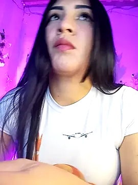 Emy cutee online show from 02-12-26, 01:17