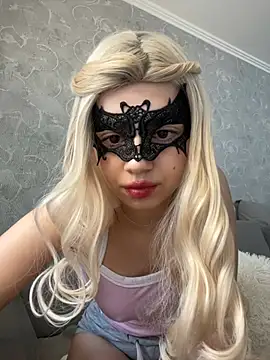 s4rah online show from 03-18-26, 11:13