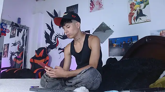 Snapshot of Jake_beach_ chatting on 06-06-26, 10:25 Jake beach online show from 06-06-26, 10:25