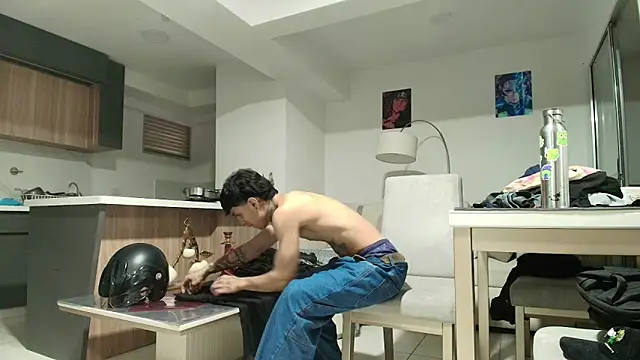 liorvante online show from 04-08-26, 02:11