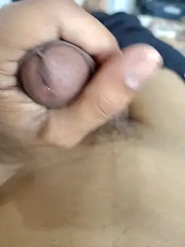 TwinklyBasket897 online show from 02-19-26, 04:19