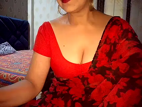 Snapshot of Hotronita123 chatting on 06-14-26, 10:39 Hotronita123 online show from 06-14-26, 10:39