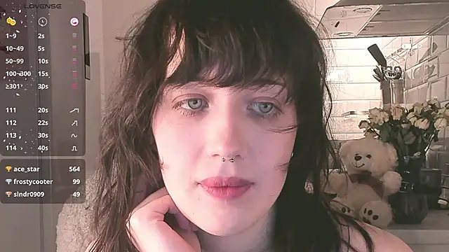 MePretty online show from 12-19-24, 02:01