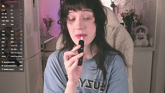 MePretty online show from 03-19-25, 10:09