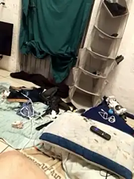 Cuchurus1216 online show from 12-21-25, 05:20