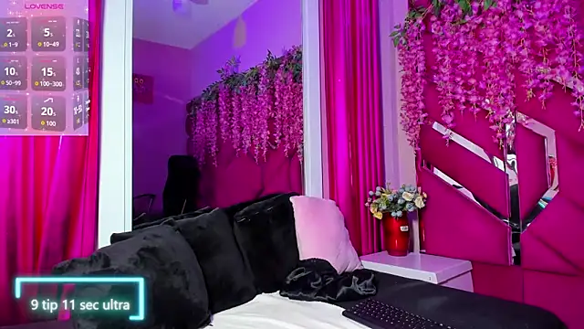 Alexa Sanz online show from 03-13-26, 08:37