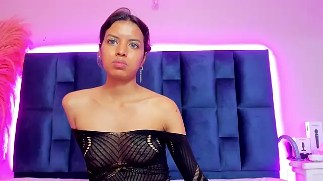 Snapshot of GrishaMochka chatting on 02-04-26, 12:44 GrishaMochka online show from 02-04-26, 12:44