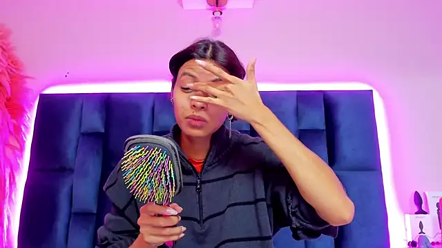 Snapshot of GrishaMochka chatting on 02-16-26, 12:12 GrishaMochka online show from 02-16-26, 12:12