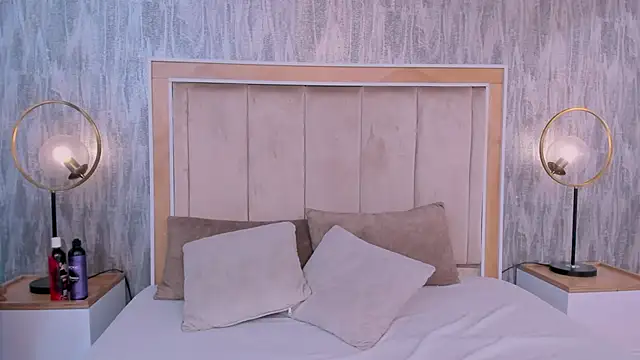 Naomii BDSM online show from 12-01-25, 07:08