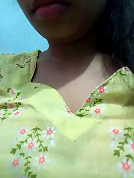 Snapshot of Nila-islam chatting on 11-30-25, 07:51 Nila-islam online show from 11-30-25, 07:51