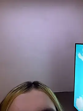 kira velour online show from 12-20-25, 11:56