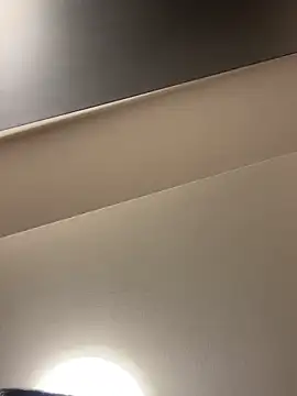 Snapshot of tbgs chatting on 12-18-24, 12:32 tbgs online show from 12-18-24, 12:32