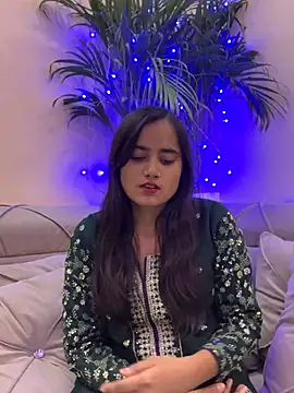 cute-kh online show from 12-01-25, 07:13