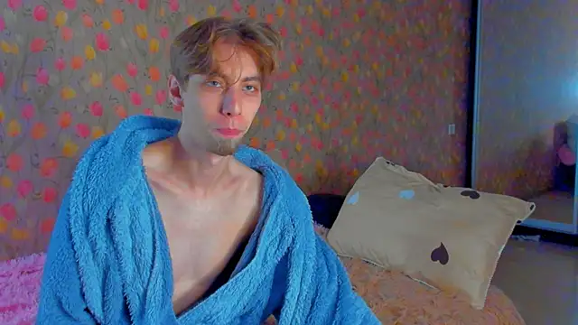 Exxxry online show from 12-01-25, 12:32