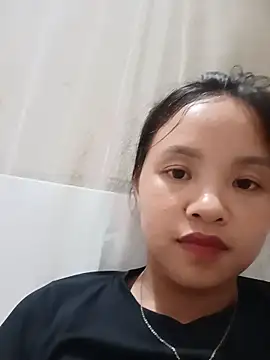Snapshot of Pretty-haert chatting on 06-14-26, 03:25 Pretty-haert online show from 06-14-26, 03:25