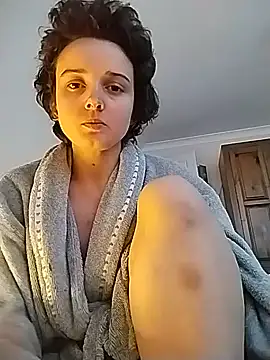 Snapshot of Amy01112 chatting on 06-18-26, 07:29 Amy01112 online show from 06-18-26, 07:29