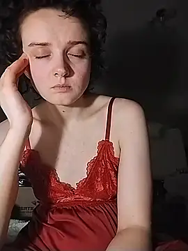 Snapshot of Amy01112 chatting on 06-24-26, 02:43 Amy01112 online show from 06-24-26, 02:43