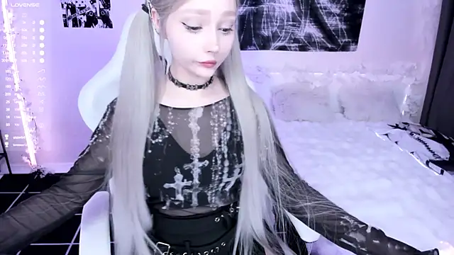 lyric4 online show from 04-06-26, 03:59