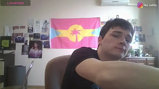 leo cutie online show from 03-19-26, 07:56