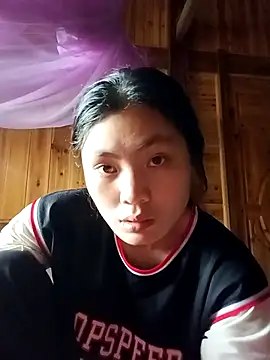 Snapshot of Hilary-123 chatting on 05-07-26, 12:27 Hilary-123 online show from 05-07-26, 12:27