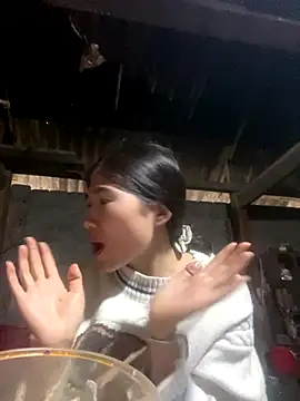 AmmyZii online show from 12-23-25, 09:29