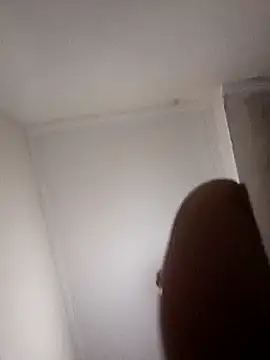 Snapshot of Leandro_5513 chatting on 12-01-25, 05:12 Leandro 5513 online show from 12-01-25, 05:12