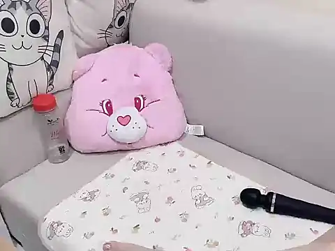 Yuyu-baobei online show from 05-14-26, 03:41