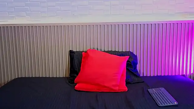 EmyVega online show from 02-27-26, 11:27