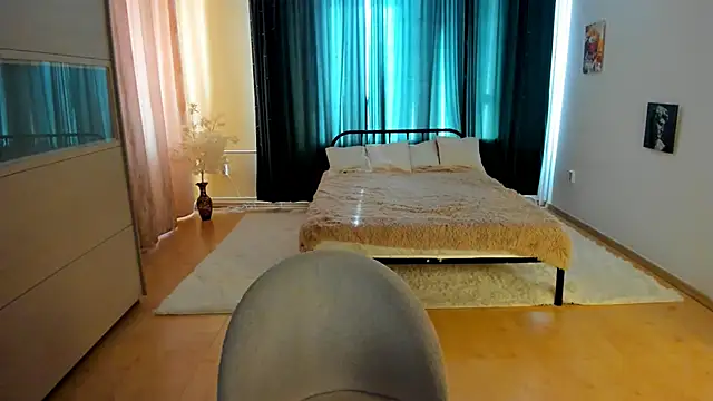 KrisDoeil online show from 04-20-26, 02:36