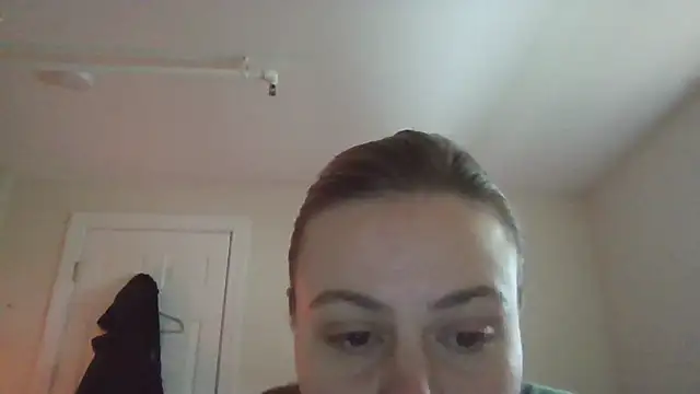 Snapshot of Estherjude chatting on 12-02-25, 07:09 Estherjude online show from 12-02-25, 07:09