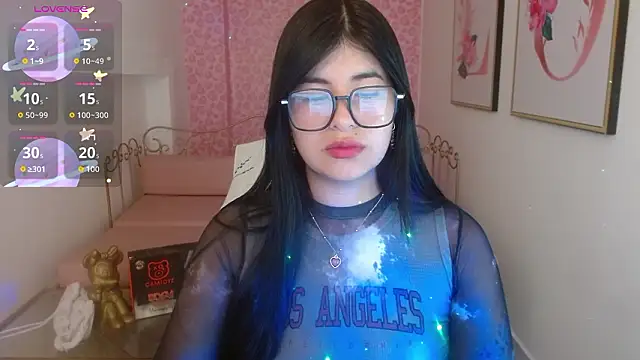 Nina harpper  online show from 03-17-26, 12:41