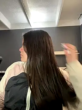 Camila Duarte2 online show from 12-03-25, 12:36