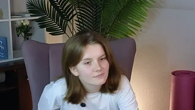 Snapshot of JanuaryElders chatting on 12-03-25, 01:20 JanuaryElders online show from 12-03-25, 01:20