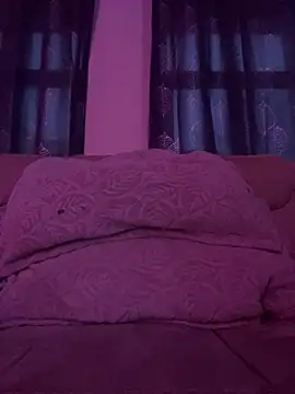 Snapshot of Ghost-Zero chatting on 02-08-26, 04:21 Ghost-Zero online show from 02-08-26, 04:21